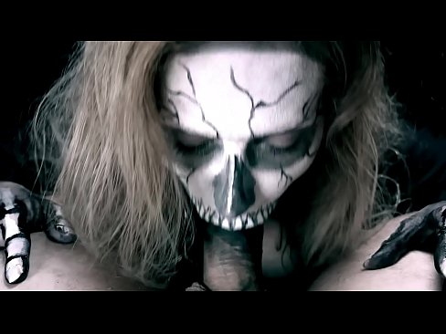 ❤️ Demonsko dekle sesa kurca s svojimi črnimi usti in pogoltne spermo. ️❌ Porno fb na sl.xxxifuck.ru ❌❤